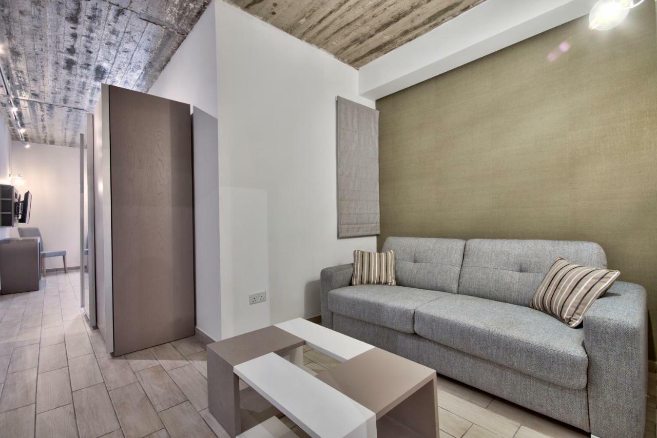 Cozy Rooms Hotel سليمة المظهر الخارجي الصورة