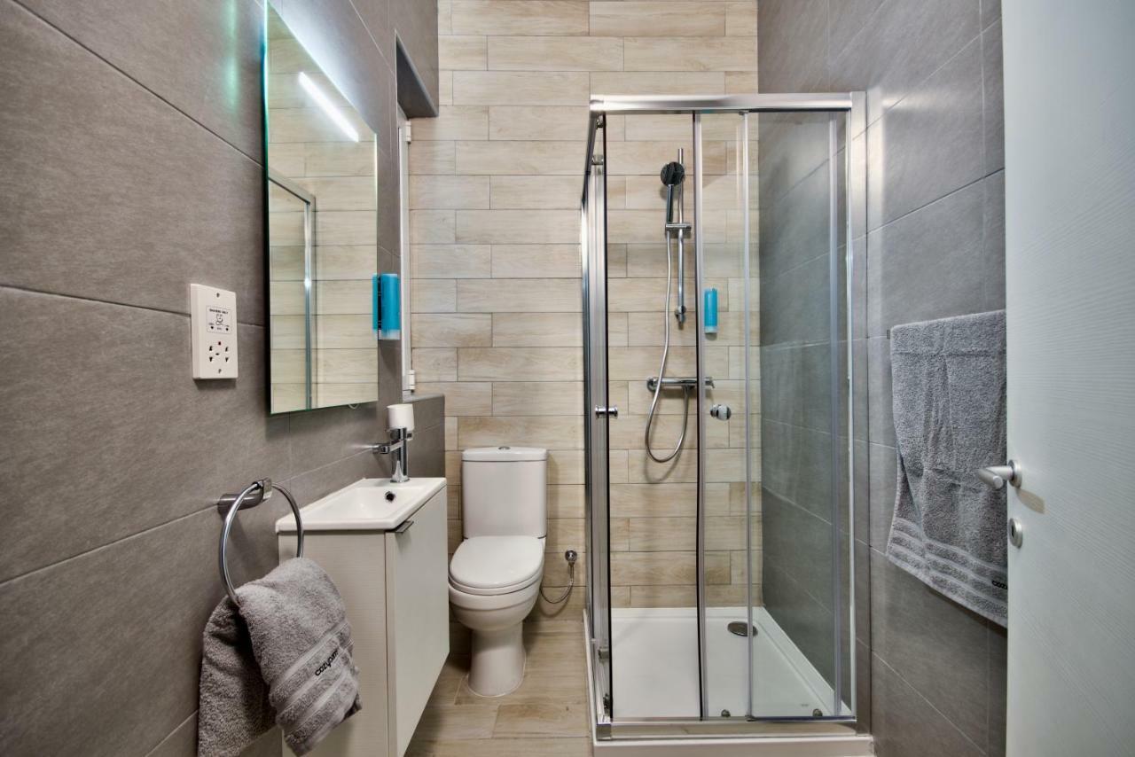 Cozy Rooms Hotel سليمة المظهر الخارجي الصورة